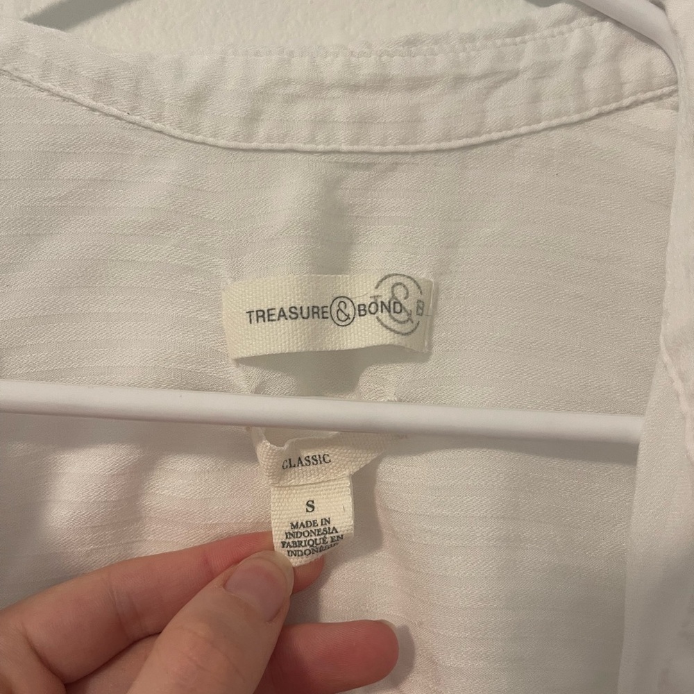 Treasure & Bond Casual White Button Down Shirt - Picture 2 of 3